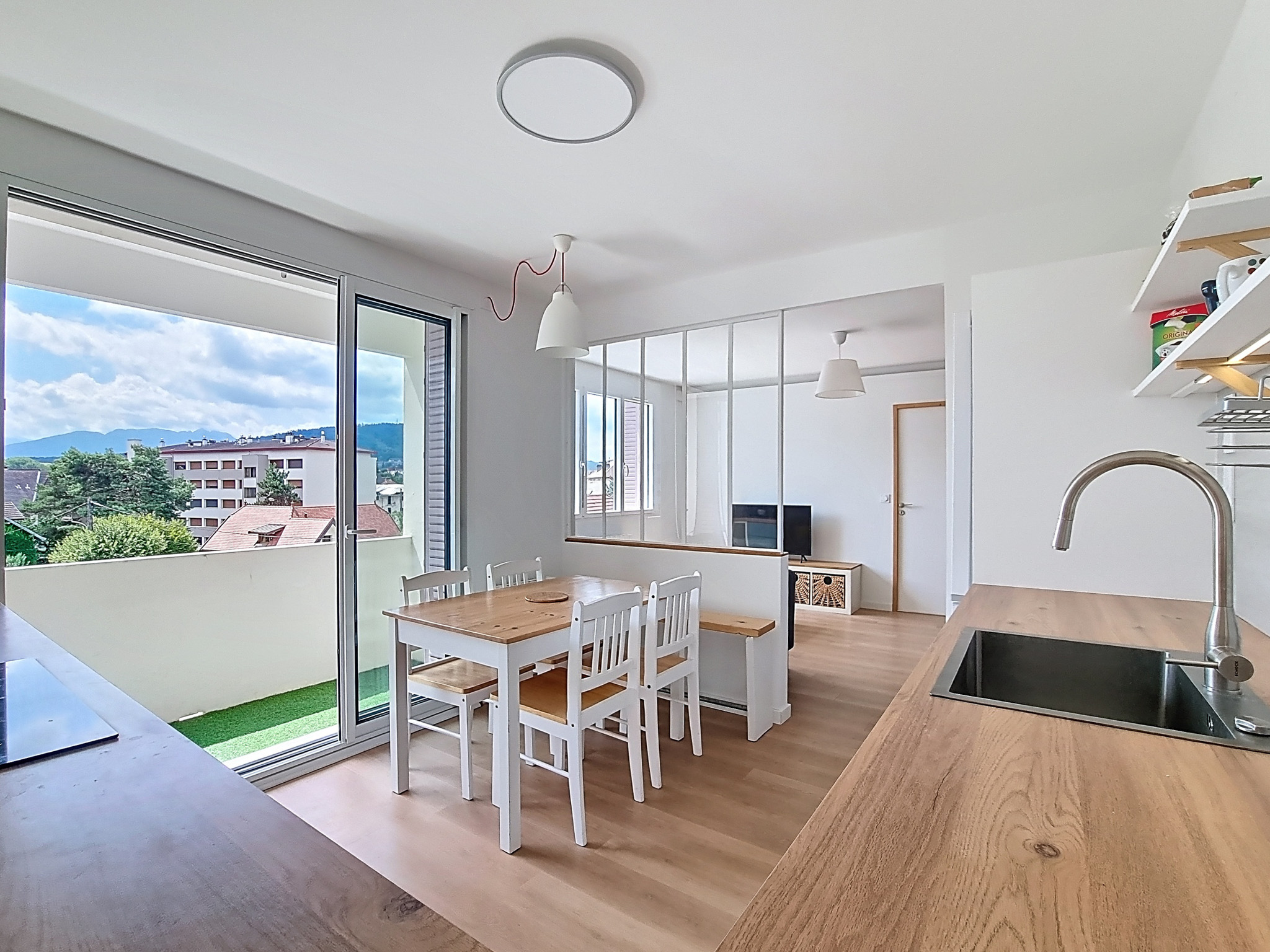 Appartement lumineux de 54 m² vendu à Annecy